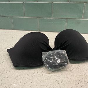 NWOT Victoria’s Secret black bandeau bikini top